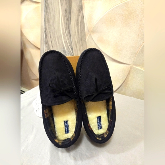 Dockers Other - Dockers Men's Moccasin Slippers Size Large 9/10 Black